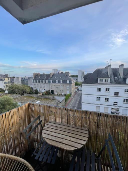 Charmant Appartement T3 Avec Balcon, Centre-Ville Lorient Kültér fotó