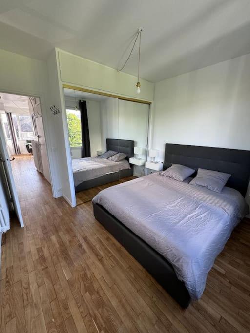 Charmant Appartement T3 Avec Balcon, Centre-Ville Lorient Kültér fotó
